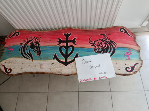 Photo de galerie - Table personnalisée, finition époxy en cours ! 