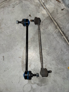 Photo de galerie - Remplacement biellette de barre stabilisatrice 