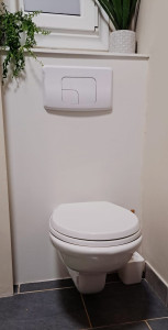 Photo de galerie - Toilettes suspendues installées