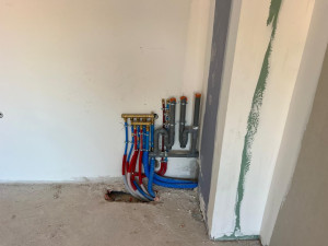 Photo de galerie - Réalisation de nourrisse eaux chaude eaux froide avec siphon lave linge lave vaisselle et evacuation evier