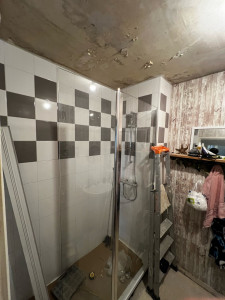 Photo de galerie - Changement bac à douche paroie de douche + faïence 
