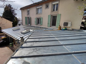 Photo de galerie - Création toiture terrasse bac acier 