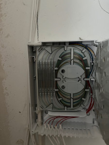 Photo de galerie - Installation et dépannage fibre optique 