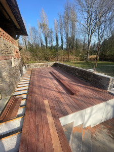 Photo de galerie - Rénovation terrasse exotique autour d’une piscine