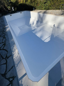 Photo de galerie - Revêtement polyester piscine