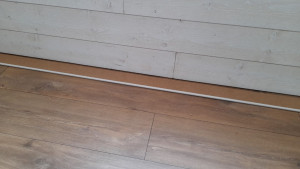 Photo de galerie - Pose de un lambris.