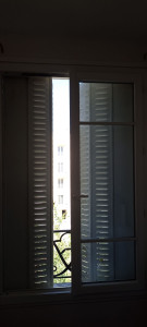 Photo de galerie - Installation des tringles et rideaux 