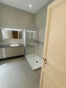 Photo de galerie - Création de salle de bain et ménage de fin de chantier