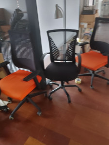 Photo de galerie - Déménagements dun bureau saint herblain
