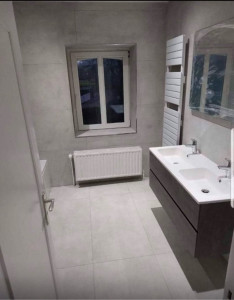 Photo de galerie - Salle de bain complet