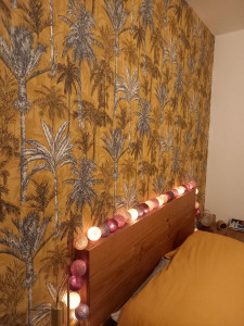 Photo de galerie - Pose d'un papier peint à raccords 