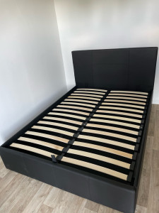 Photo de galerie - Montage lit coffre