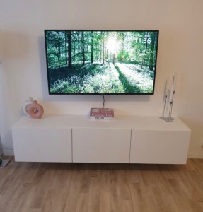 Photo de galerie - Montage et fixation tout type de meuble et TV avec support 