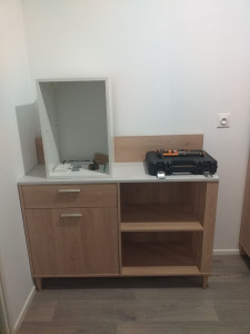 Photo de galerie - Montage meuble bas
