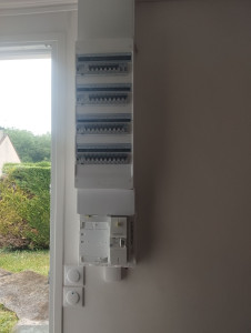 Photo de galerie - Remise en conformité de l'installation électrique 