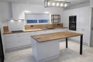 Photo de galerie - Montage cuisine complète avec alimentation électrique raccordement aux tableau électrique 