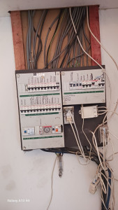 Photo de galerie - Remise aux normes tableau électrique ??‍♂️⚡️? Avant