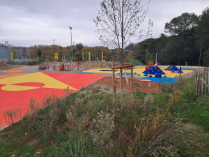 Photo de galerie - Air de jeux réaliser à juvignac Montpellier école Nelson Mandela 