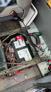 Photo de galerie - Changement batterie Mercedes VITO