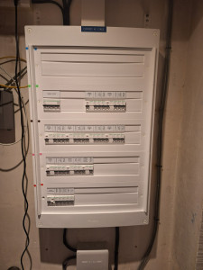 Photo de galerie - Installation d'une nouvelle armoire électrique pour un hôtel