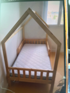 Photo de galerie - Lit cabane pour enfants 