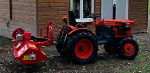 Photo de galerie - Entretien terrain , debroussaillage, girobroyeur (micro tracteur)