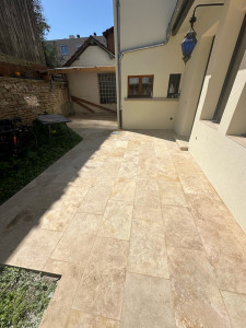 Photo de galerie - Pierre de travertin 