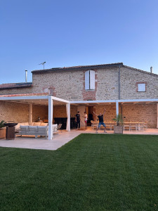 Photo de galerie - Tonte de pelouse chez la famille 