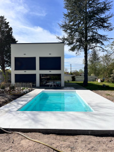 Photo de galerie - Réalisation d’une terrasse de piscine.