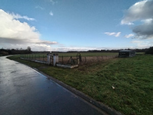 Photo de galerie - Défrichage d'une parcelle avec rosiers et petit sauline sur la commune de la 
La Vernelle 