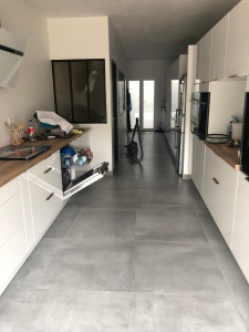 Photo de galerie - Pose de cuissine 
