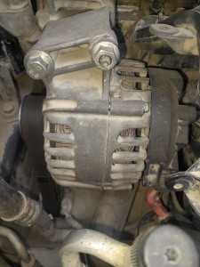 Photo de galerie - Changement alternateur ford fiesta 