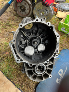 Photo de galerie - Remplacement du kit Embrayage + Volant moteur. A domicile ! 