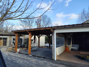 Photo de galerie - Pergola pour terrasse extérieure restaurant 