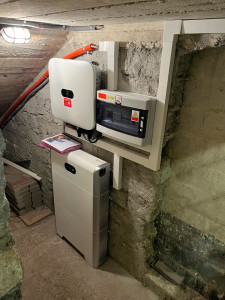 Photo de galerie - Batterie et onduleur Huawei