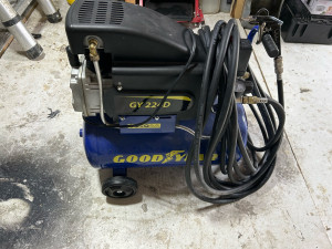 Photo de galerie - Réparation outillage