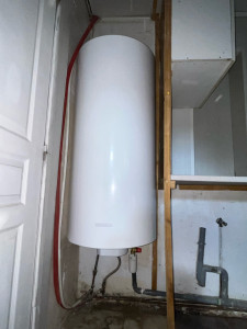 Photo de galerie - Remplacement ballon d’eau chaude (après)
