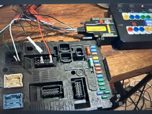 Photo de galerie - Réparation ou clone BSI, UCH …