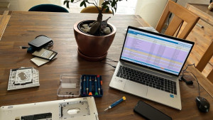 Photo de galerie - Remplacement d’un disque dur par un SSD