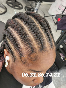 Photo de galerie - Nattes collées