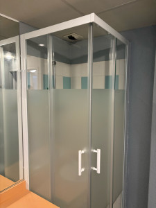 Photo de galerie - Changement d une cabine de douche 