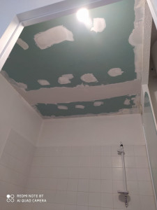 Photo de galerie - Remplacement plafond salle de bains 