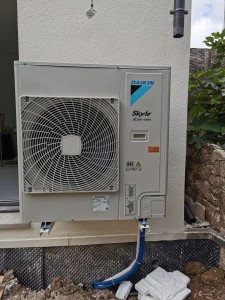 Photo de galerie - Groupe extérieur d'un Gainable dans le Loiret