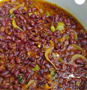 Photo de galerie - Plat camerounais beignets haricots 