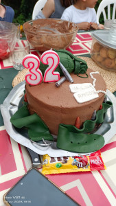 Photo de galerie - Gâteau d'anniversaire pour un militaire
