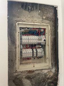 Photo de galerie - Je fais les travaux d'électricité et plaques. Si vous en avez besoin d'un électricien ou plaquiste, vous pouvez me contacter.