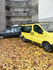 Photo de galerie - Plusieurs voitures dispo colis petits grands...