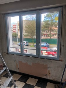 Photo de galerie - Remplacement des fenêtres bois part du pvc double vitrage 