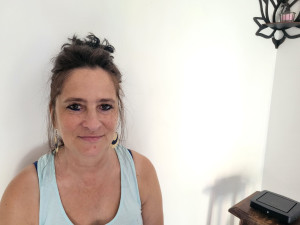 Photo de galerie - Aide-soignante diplômée avec 10 ans d'expérience, je propose mes services à domicile pour accompagner les personnes âgées, malades ou en situation de handicap.
