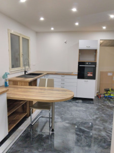 Photo de galerie - Pose résine et cuisine 